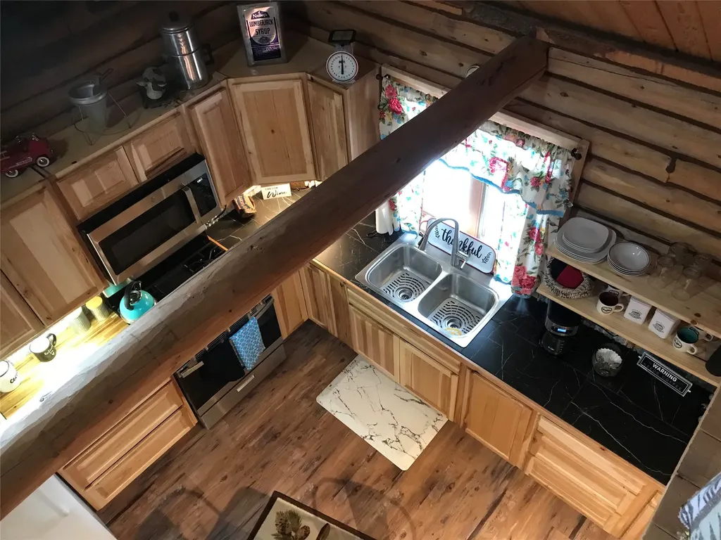 806 N Third Street Lincoln MT 59639