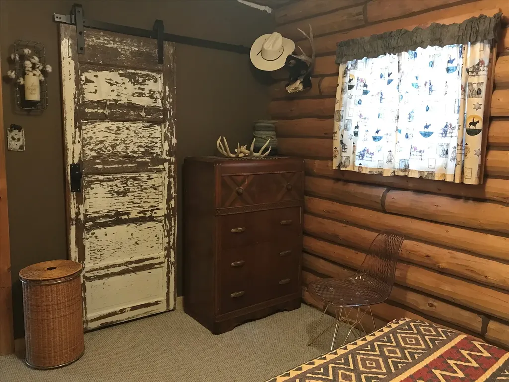 806 N Third Street Lincoln MT 59639