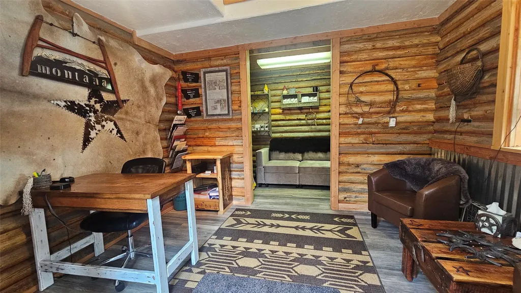 806 N Third Street Lincoln MT 59639