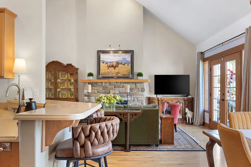 27 Gage Terrace Bigfork MT 59911