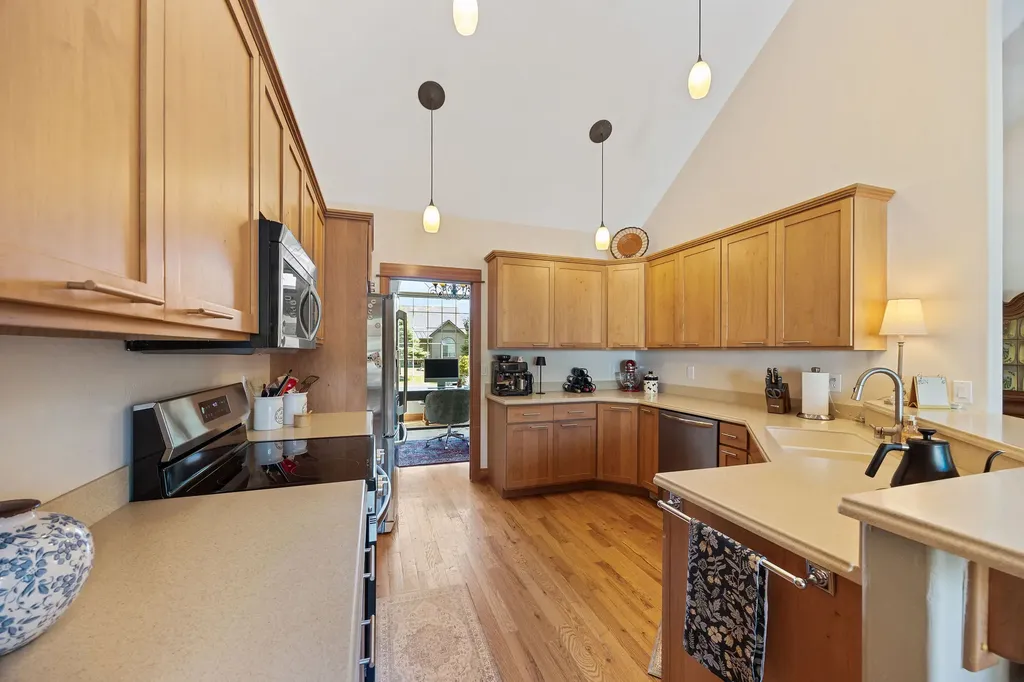 27 Gage Terrace Bigfork MT 59911