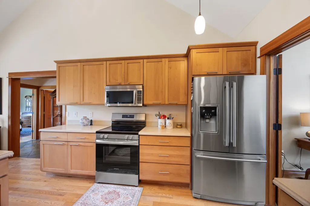 27 Gage Terrace Bigfork MT 59911