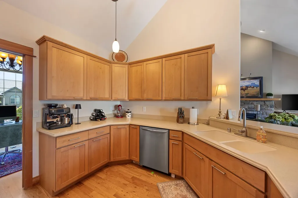 27 Gage Terrace Bigfork MT 59911