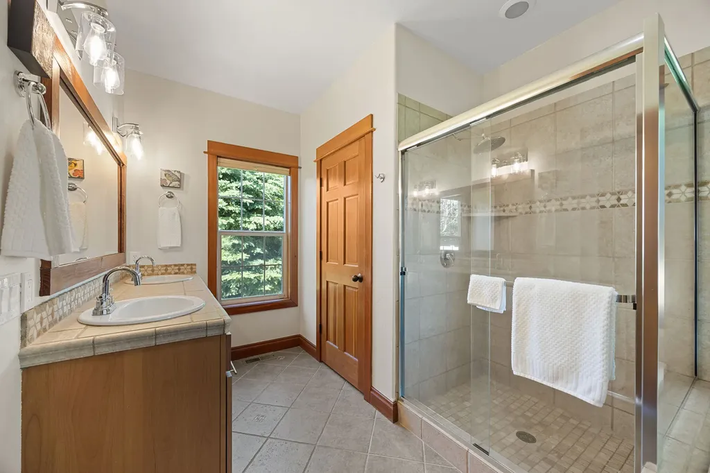 27 Gage Terrace Bigfork MT 59911