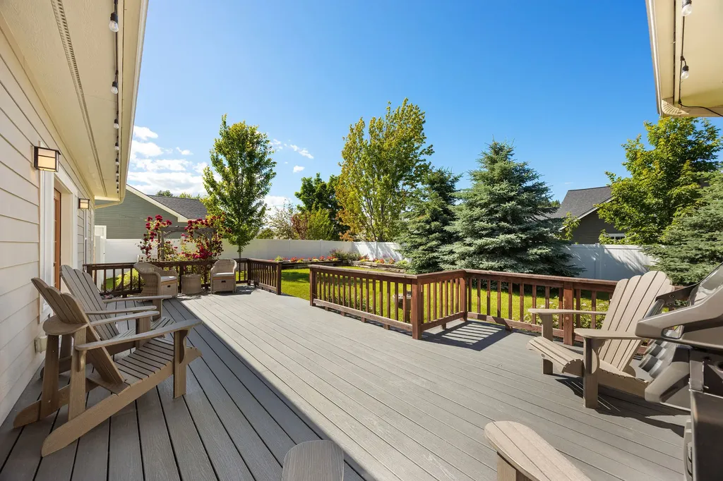 27 Gage Terrace Bigfork MT 59911