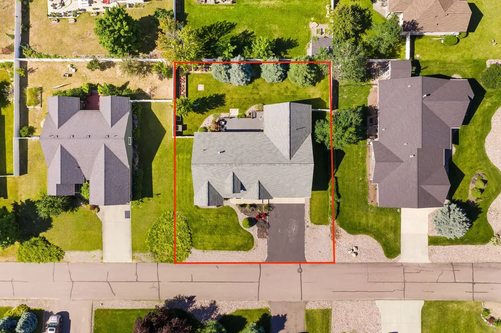27 Gage Terrace Bigfork MT 59911