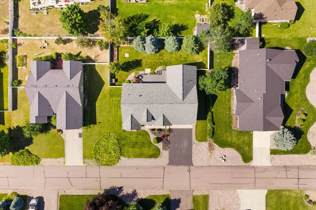 27 Gage Terrace Bigfork MT 59911