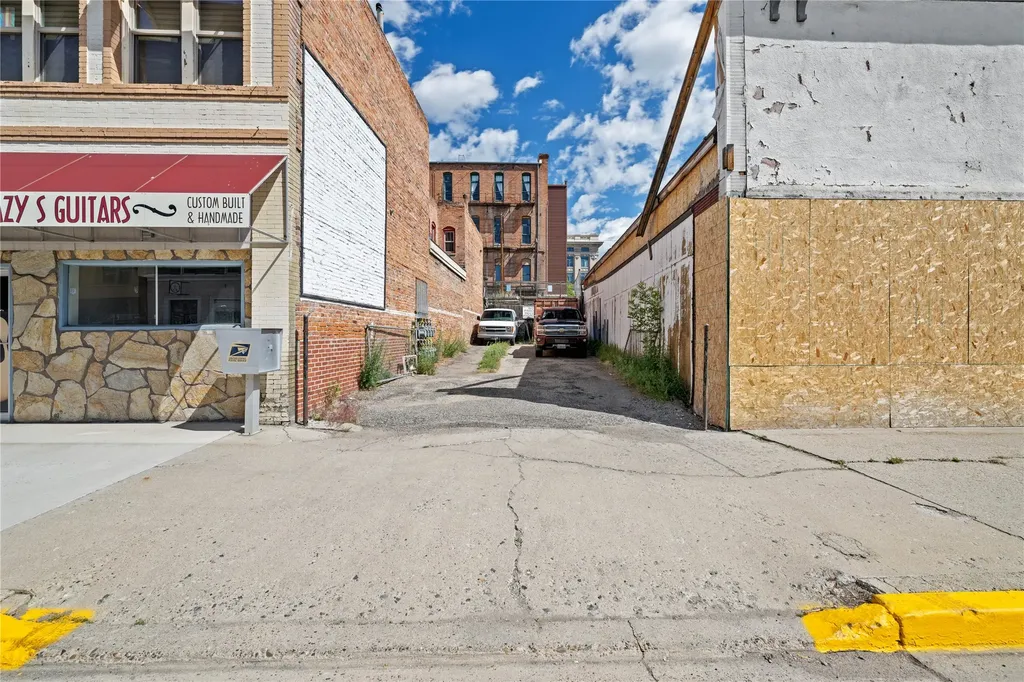 120 W Broadway Street Butte MT 59701