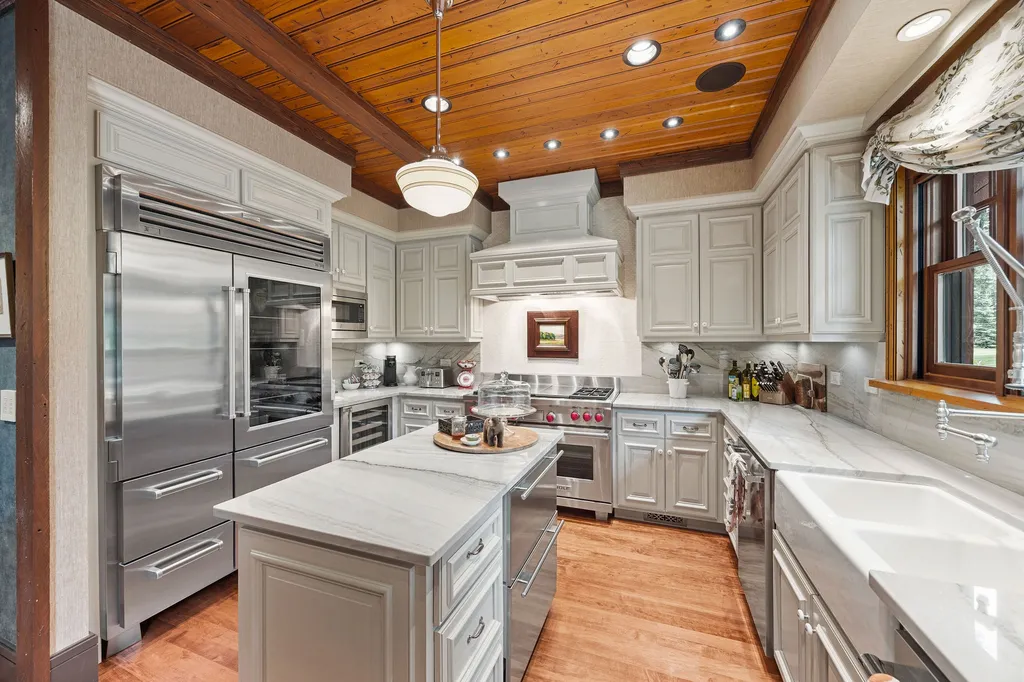 13531 Copper Lane Bigfork MT 59911