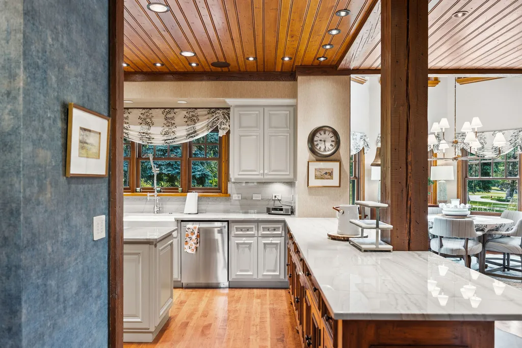 13531 Copper Lane Bigfork MT 59911