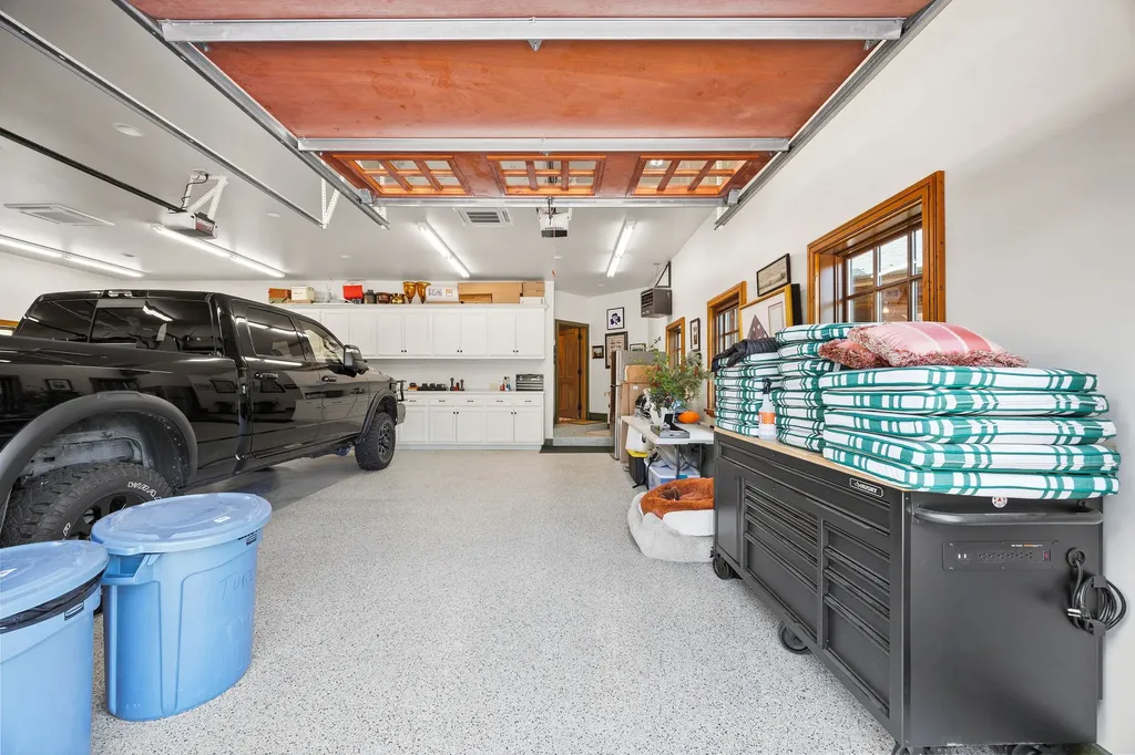 13531 Copper Lane Bigfork MT 59911