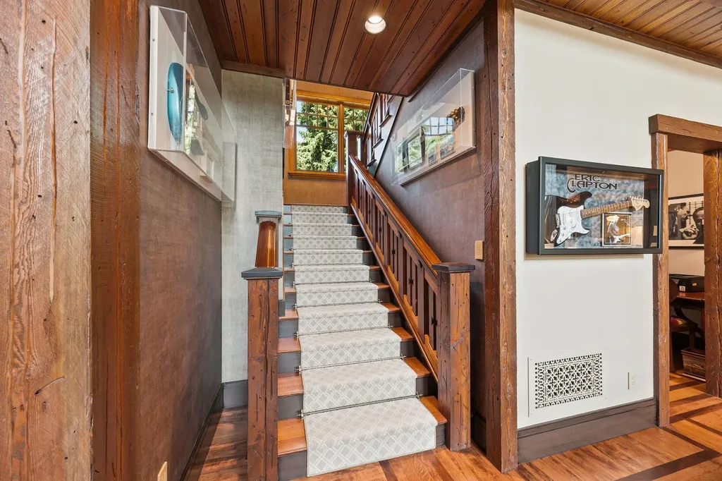 13531 Copper Lane Bigfork MT 59911