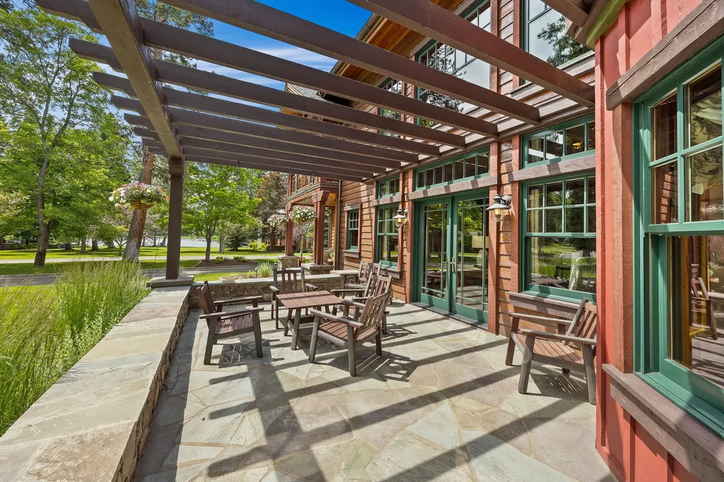 13531 Copper Lane Bigfork MT 59911