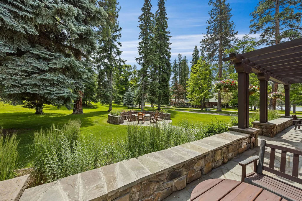 13531 Copper Lane Bigfork MT 59911
