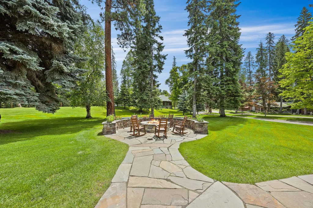 13531 Copper Lane Bigfork MT 59911
