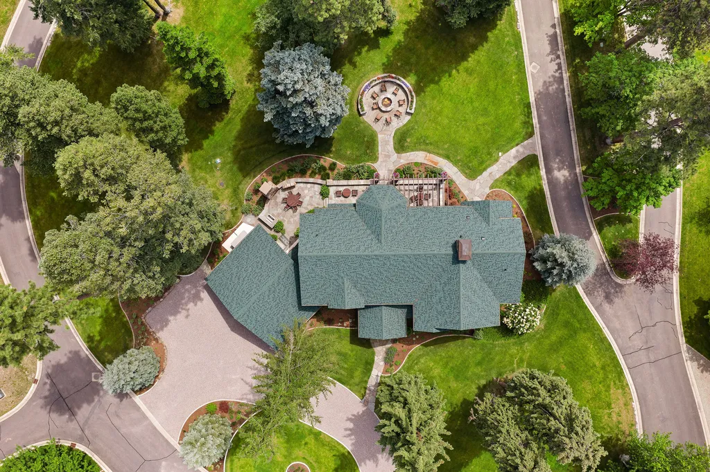 13531 Copper Lane Bigfork MT 59911