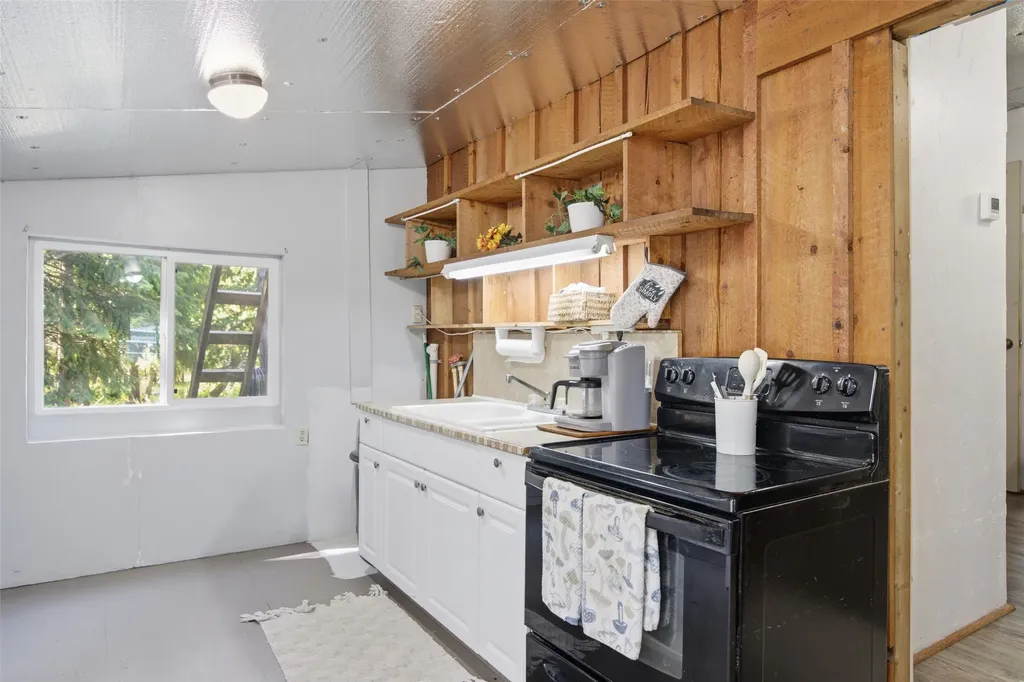 623 Cabin City Loop St Regis MT 59866