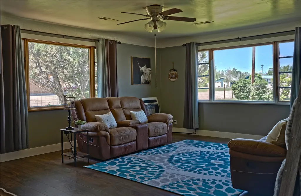 131 1st Avenue S Sunburst MT 59482
