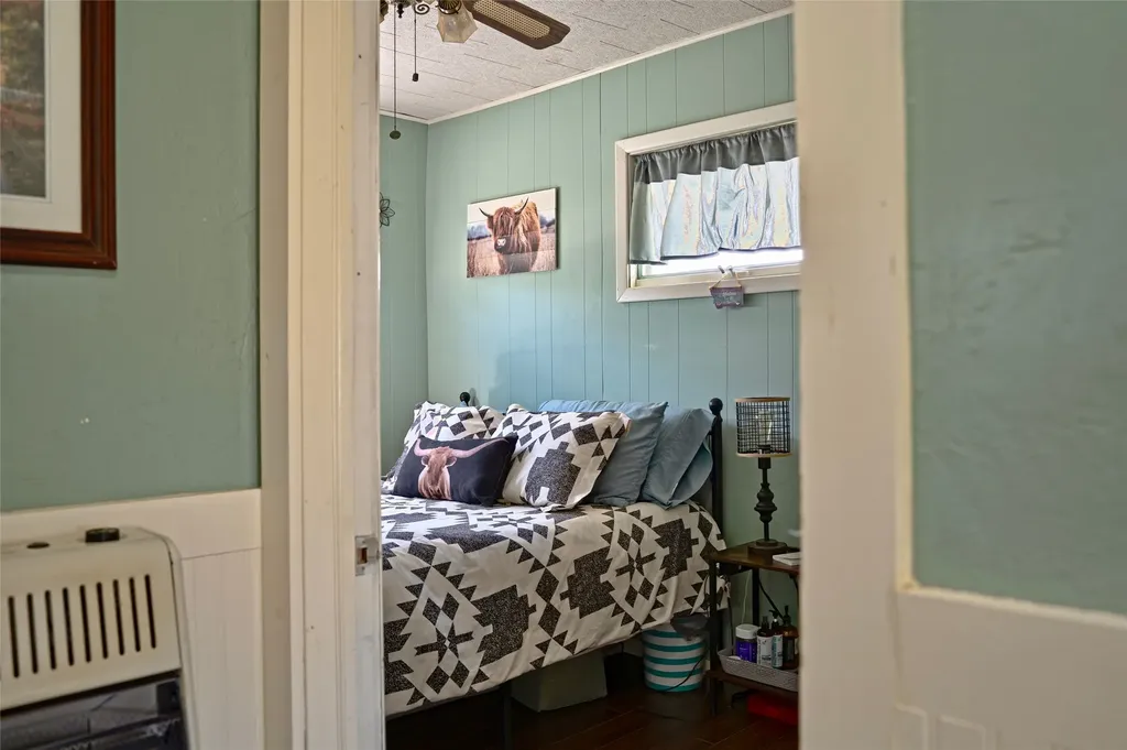 131 1st Avenue S Sunburst MT 59482