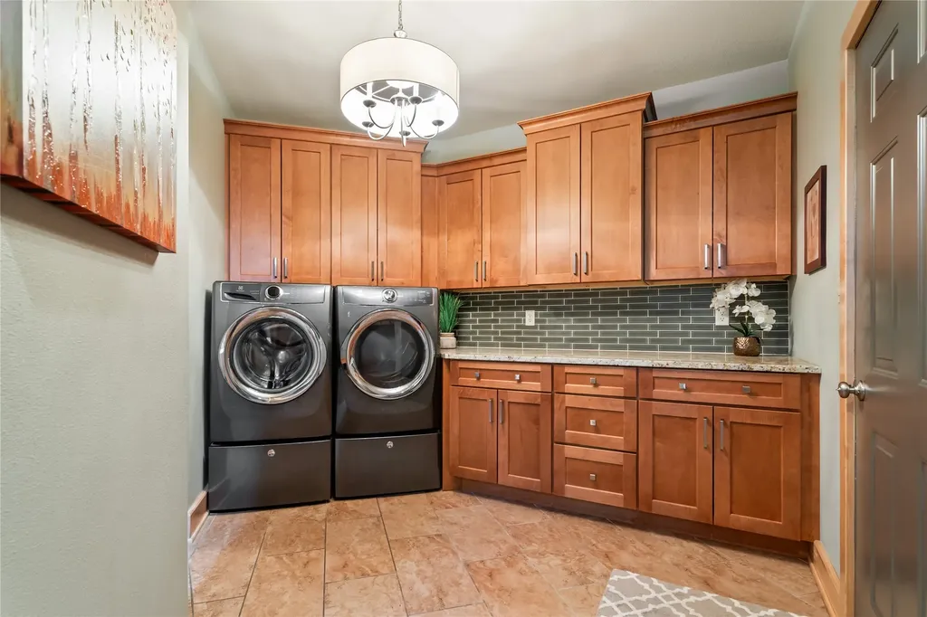 787 S California Street Helena MT 59601