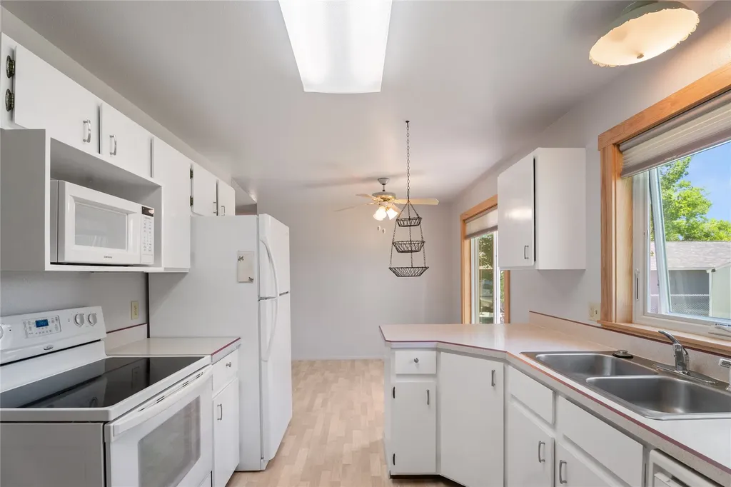 3761 E Lewis Street East Helena MT 59635