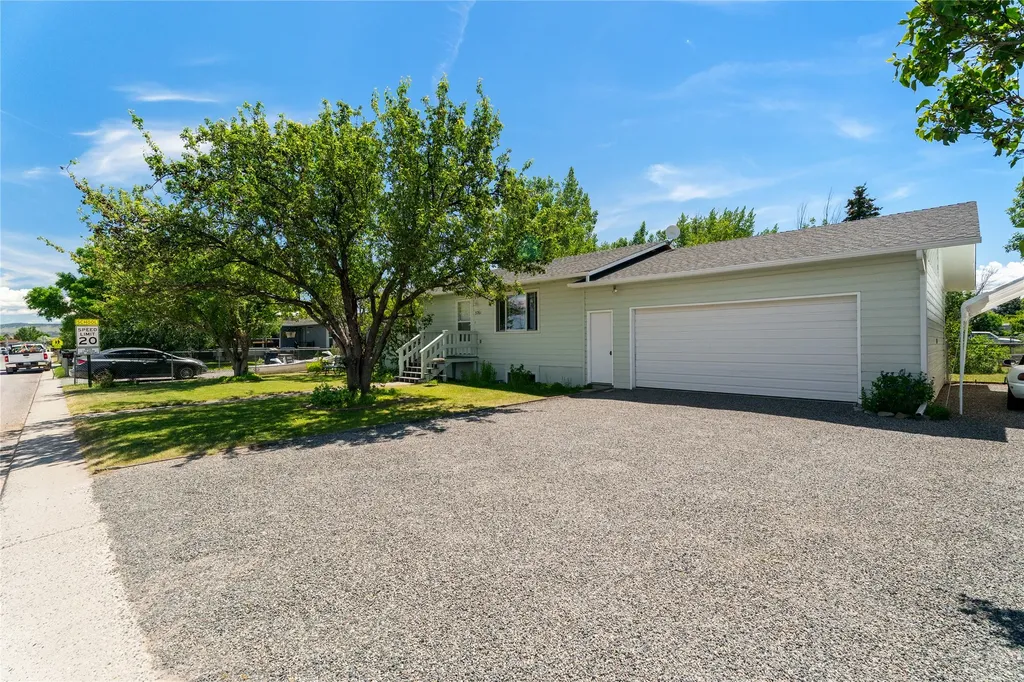 3761 E Lewis Street East Helena MT 59635