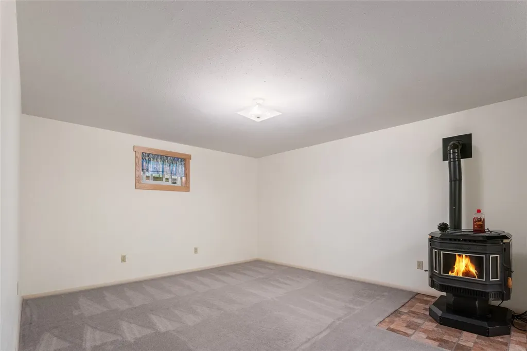 3761 E Lewis Street East Helena MT 59635