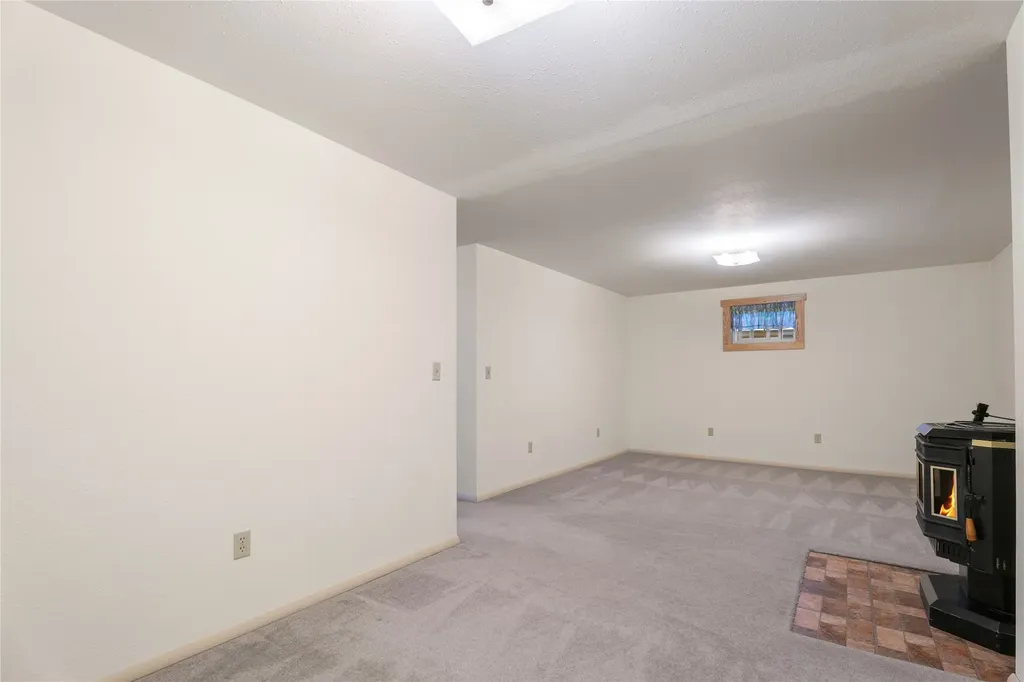 3761 E Lewis Street East Helena MT 59635