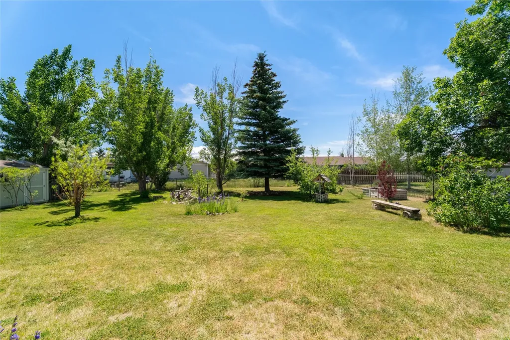 3761 E Lewis Street East Helena MT 59635