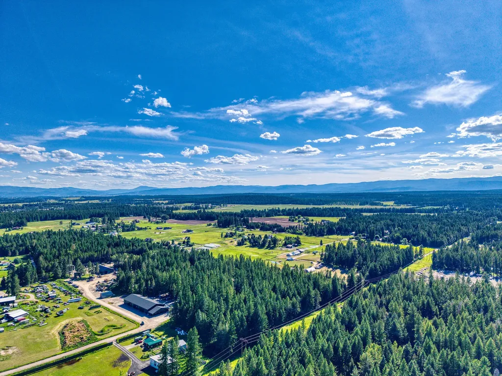 219 Kinnikinnick Lane Columbia Falls MT 59912