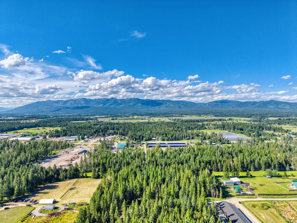 219 Kinnikinnick Lane Columbia Falls MT 59912