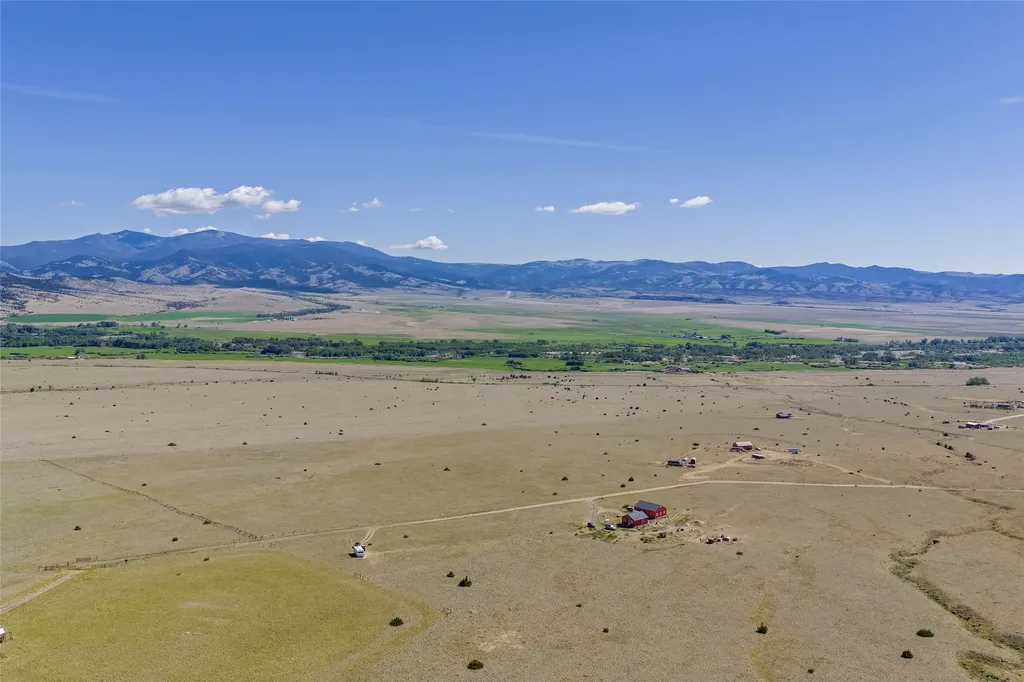 40 Windy Gulch Boulder MT 59632