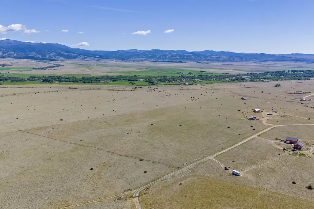 40 Windy Gulch Boulder MT 59632