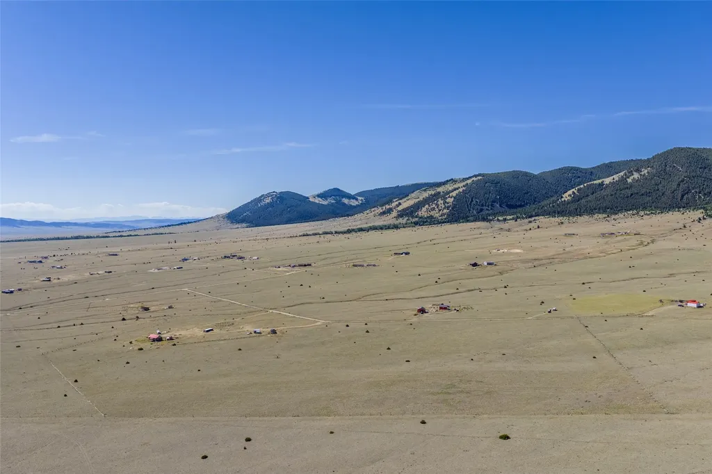 40 Windy Gulch Boulder MT 59632