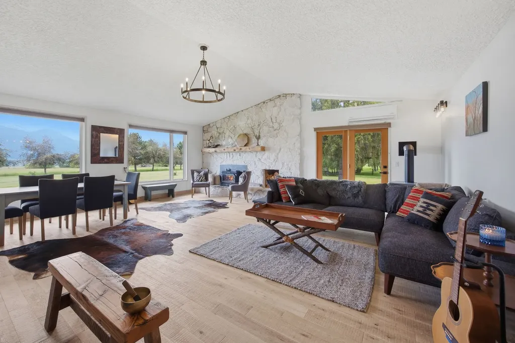 586 Cash Nichols Road Stevensville MT 59870