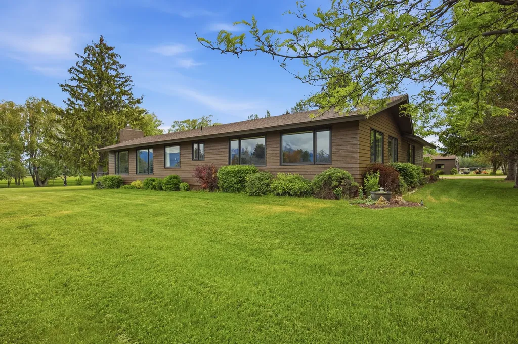 586 Cash Nichols Road Stevensville MT 59870