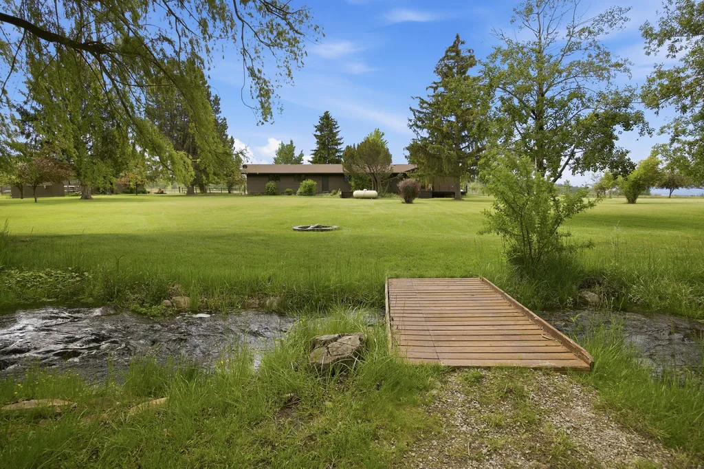 586 Cash Nichols Road Stevensville MT 59870