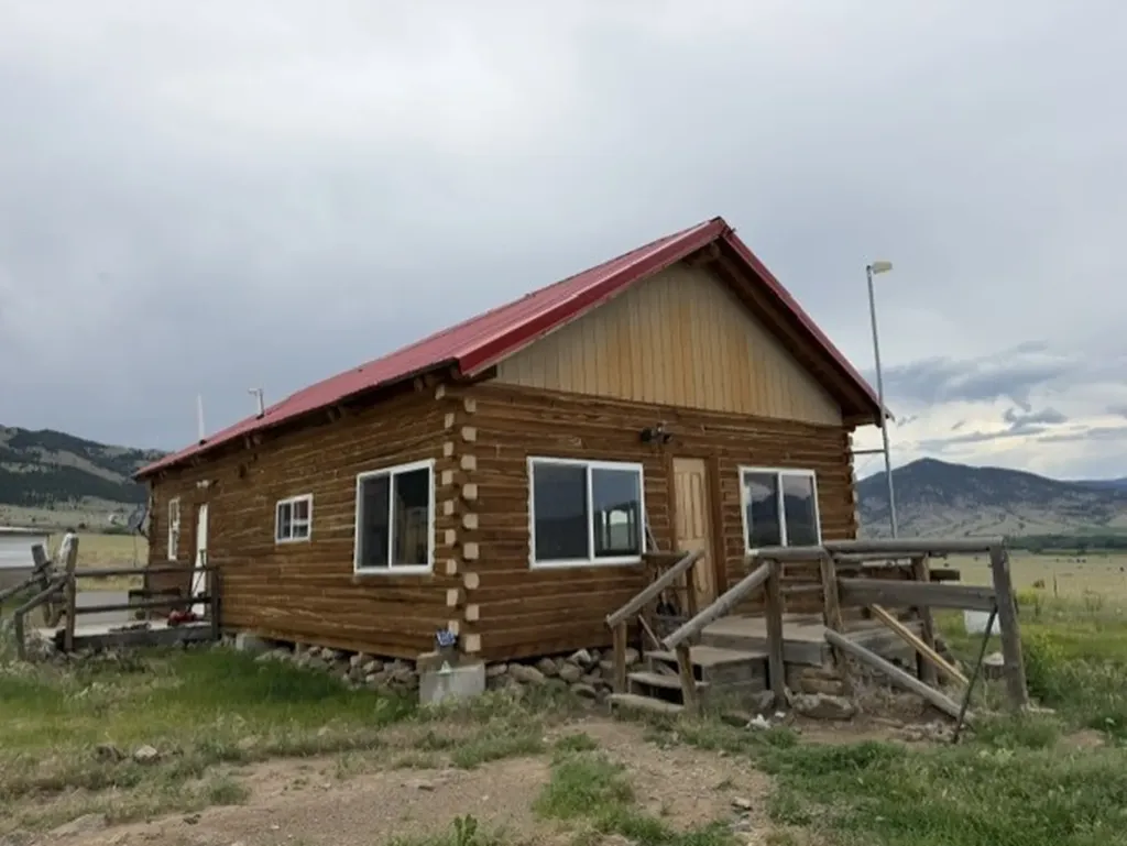 24 Windy Gulch Boulder MT 59632