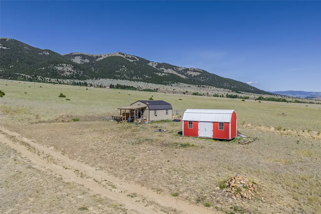24 Windy Gulch Boulder MT 59632