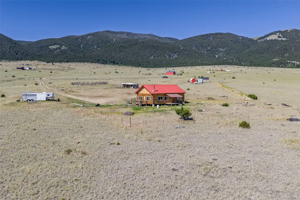 24 Windy Gulch Boulder MT 59632