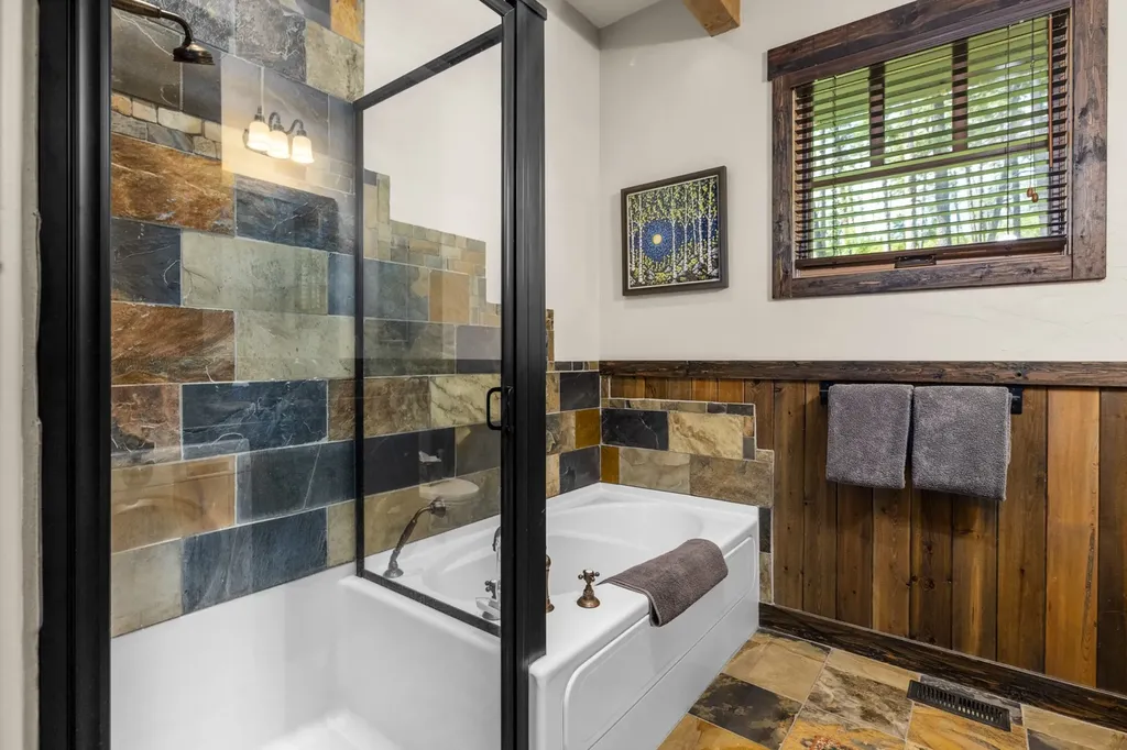 3621 E Lakeshore Drive Whitefish MT 59937