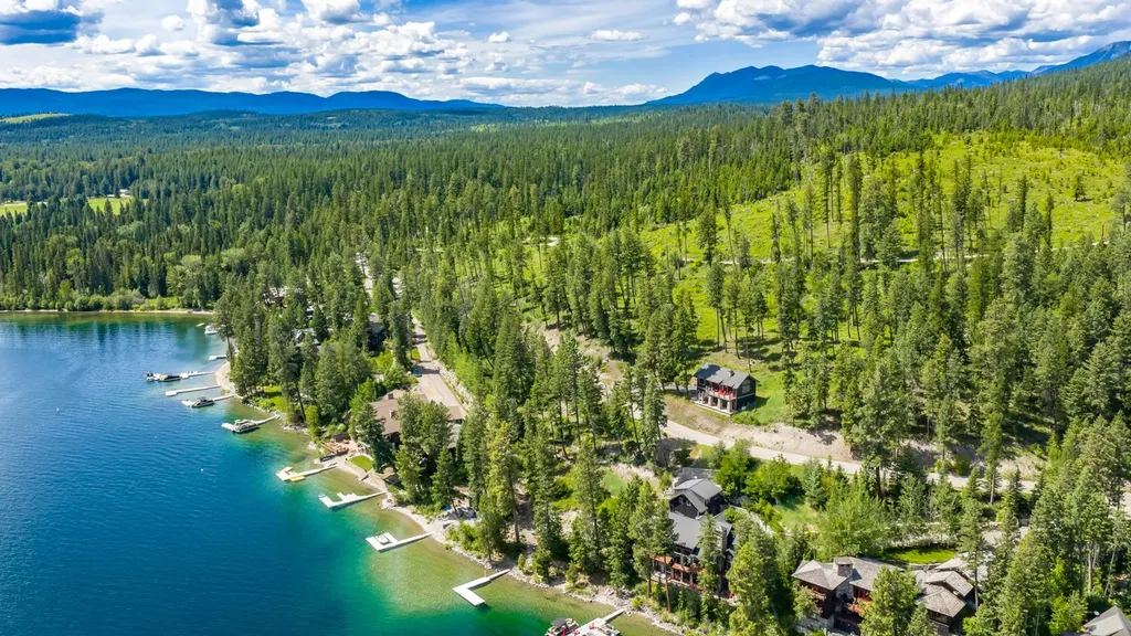 3621 E Lakeshore Drive Whitefish MT 59937