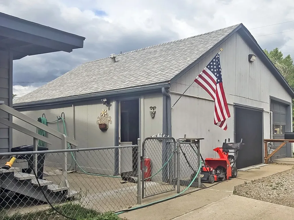 209 Madison Street Shelby MT 59474