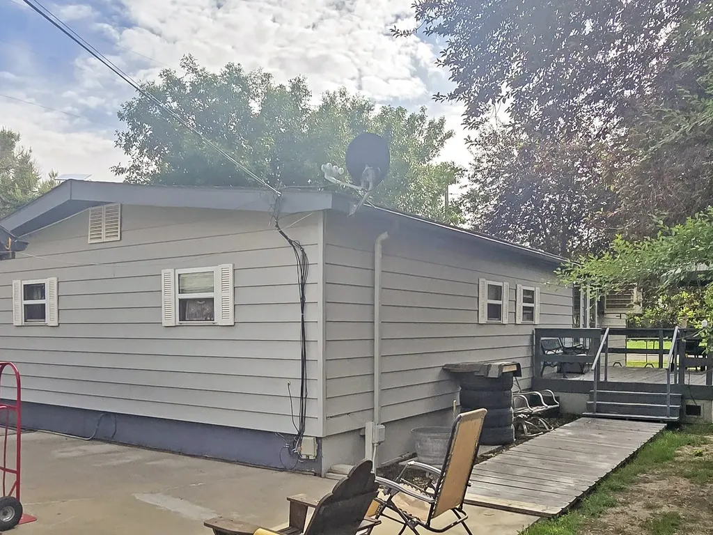 209 Madison Street Shelby MT 59474