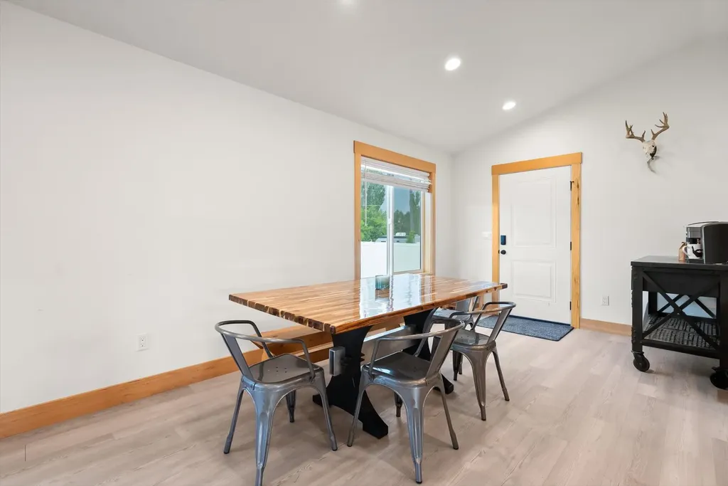 81 Shorty Way Kalispell MT 59901