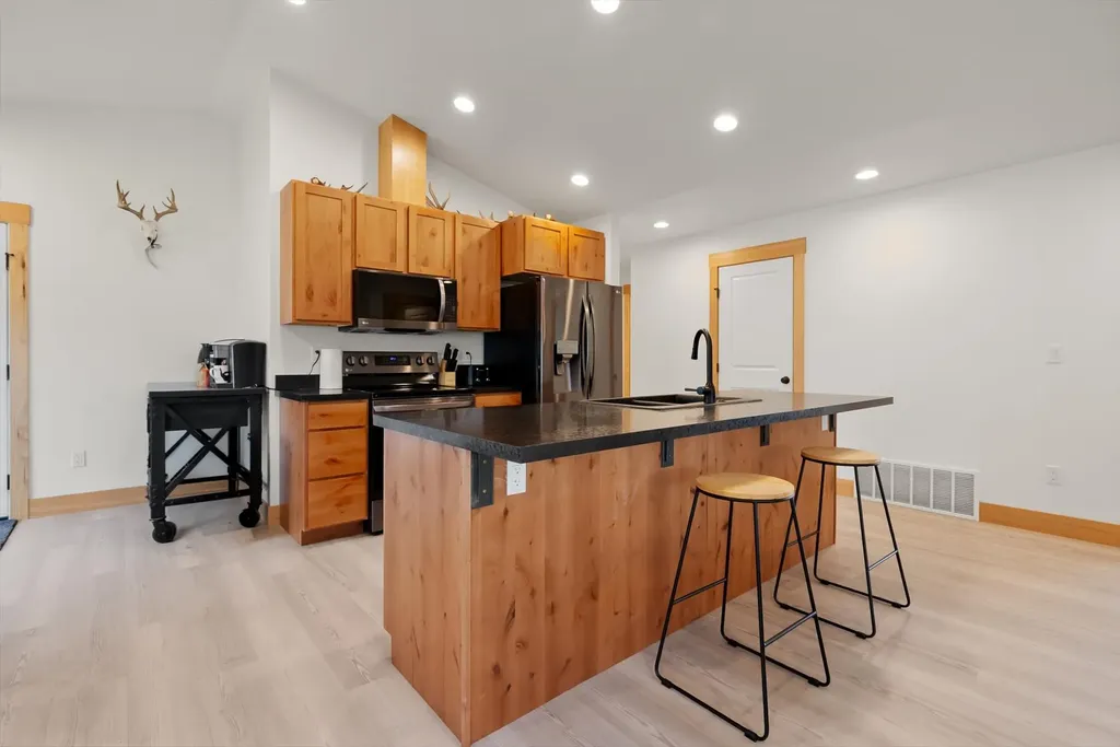 81 Shorty Way Kalispell MT 59901