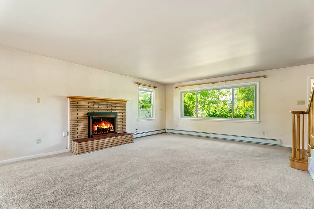 1037 N Ewing Street Helena MT 59601