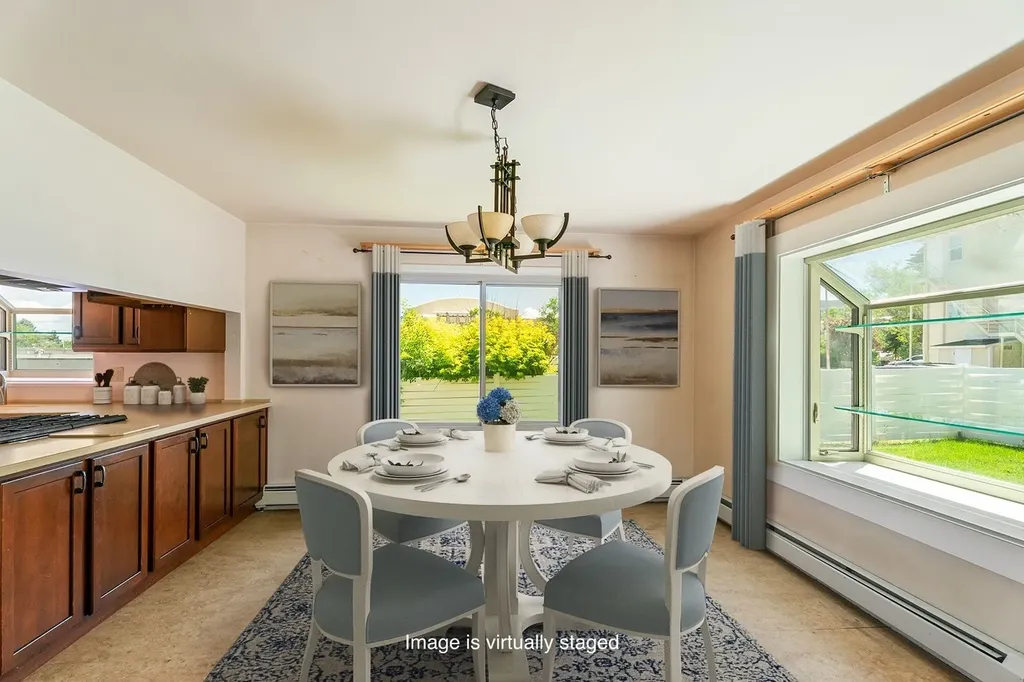 1037 N Ewing Street Helena MT 59601