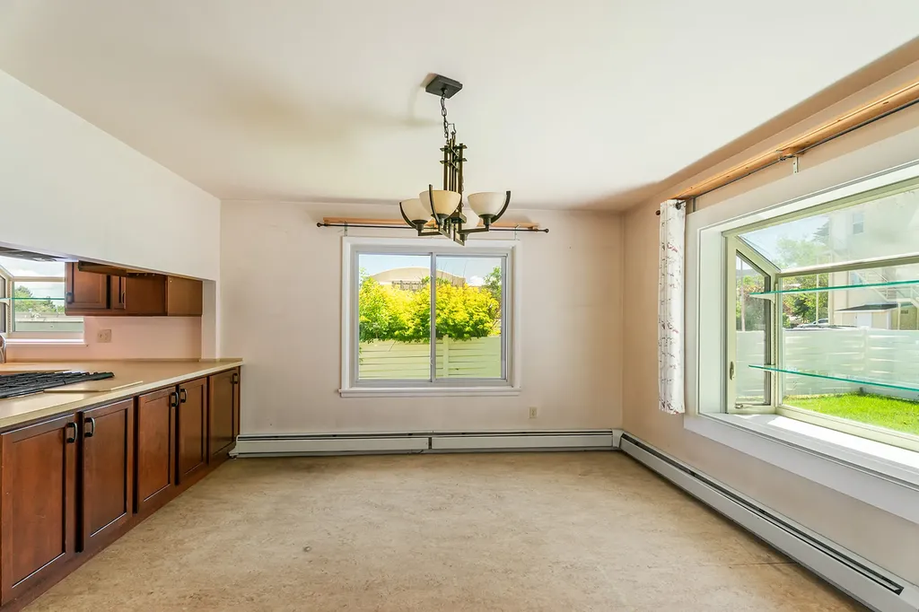 1037 N Ewing Street Helena MT 59601