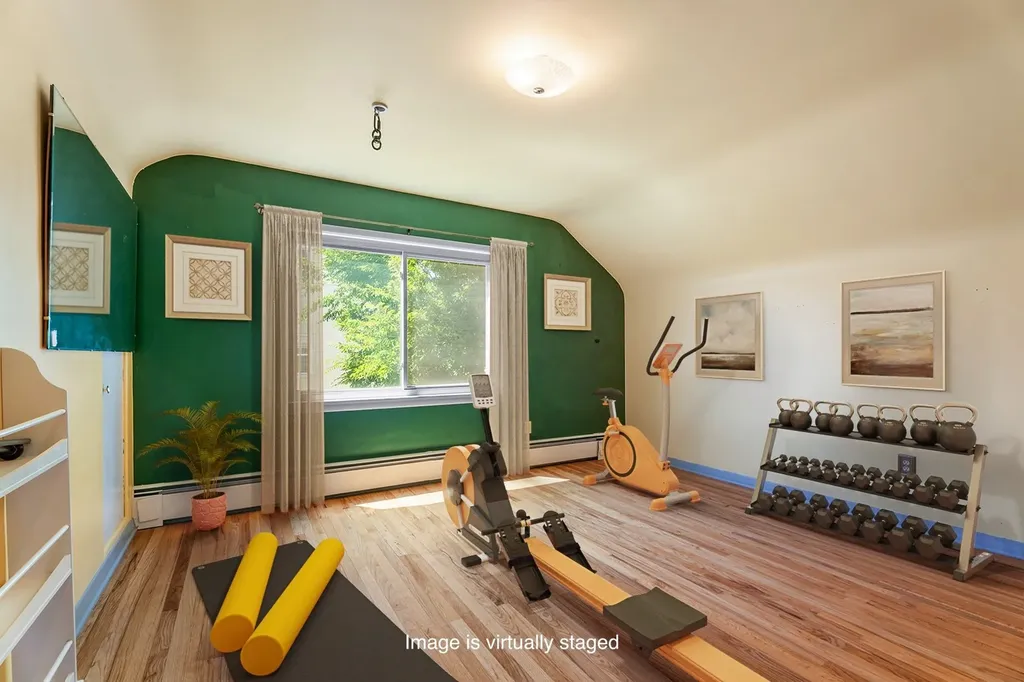 1037 N Ewing Street Helena MT 59601